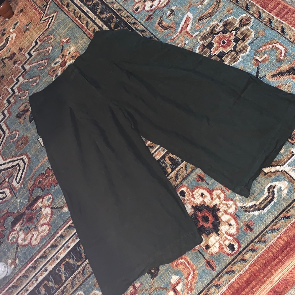 Flare capris